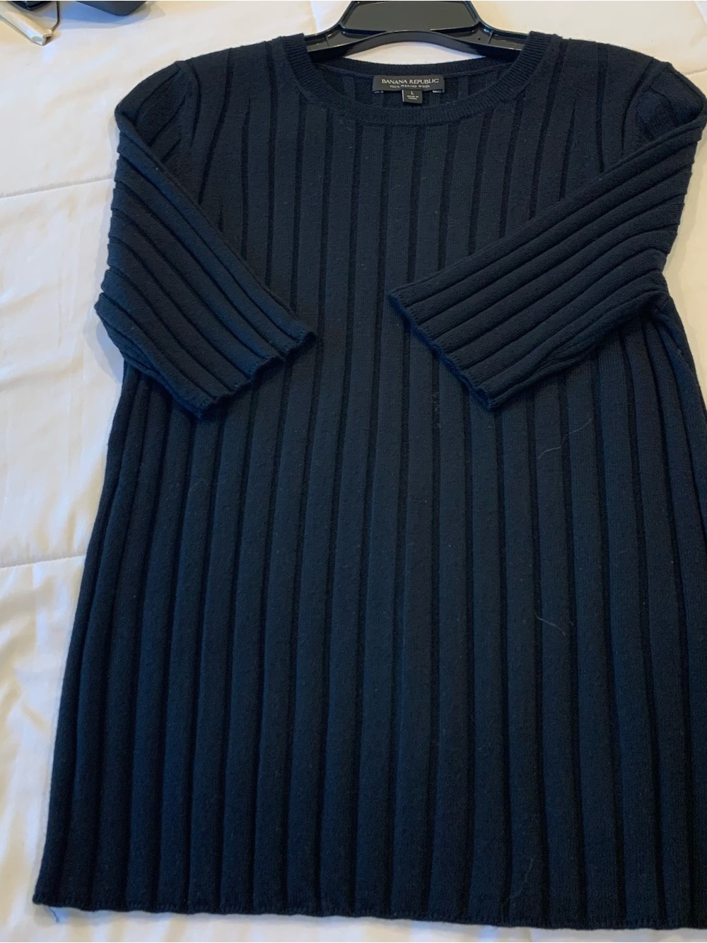 NWOT Banana Republic Short Skeeve Women’s Navy Ribbed Knit Sweater.